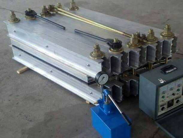 硫化機(jī)加熱板