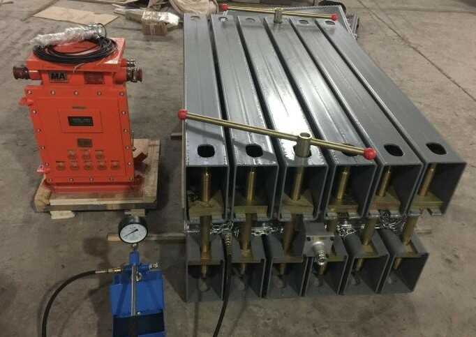 電熱式膠帶硫化機(jī)