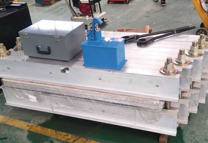 電熱式膠帶硫化機(jī)