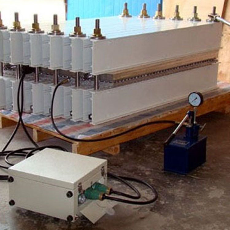 電熱式膠帶硫化機